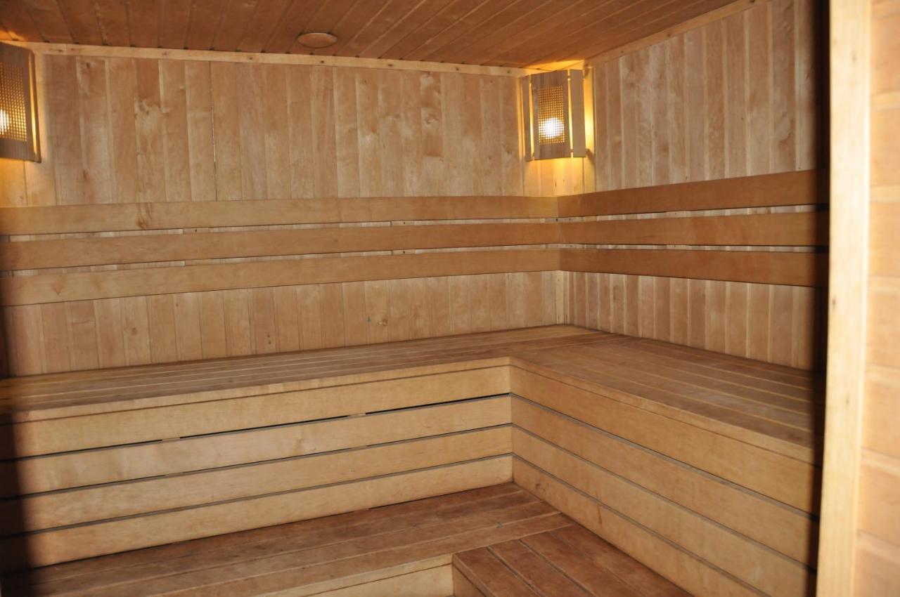 Light House Hotel Одеса Екстериор снимка